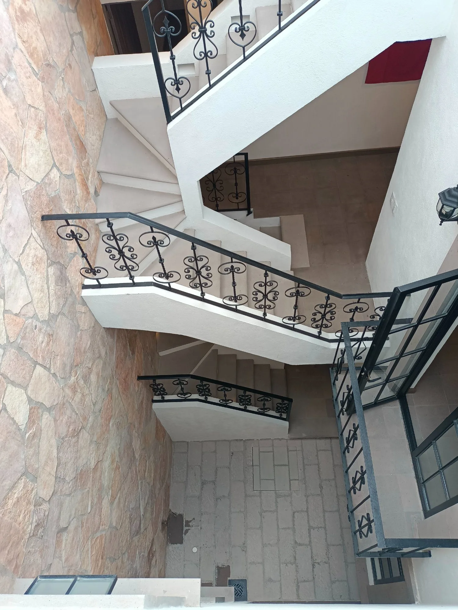 Escalera Ánimas - después 2021
