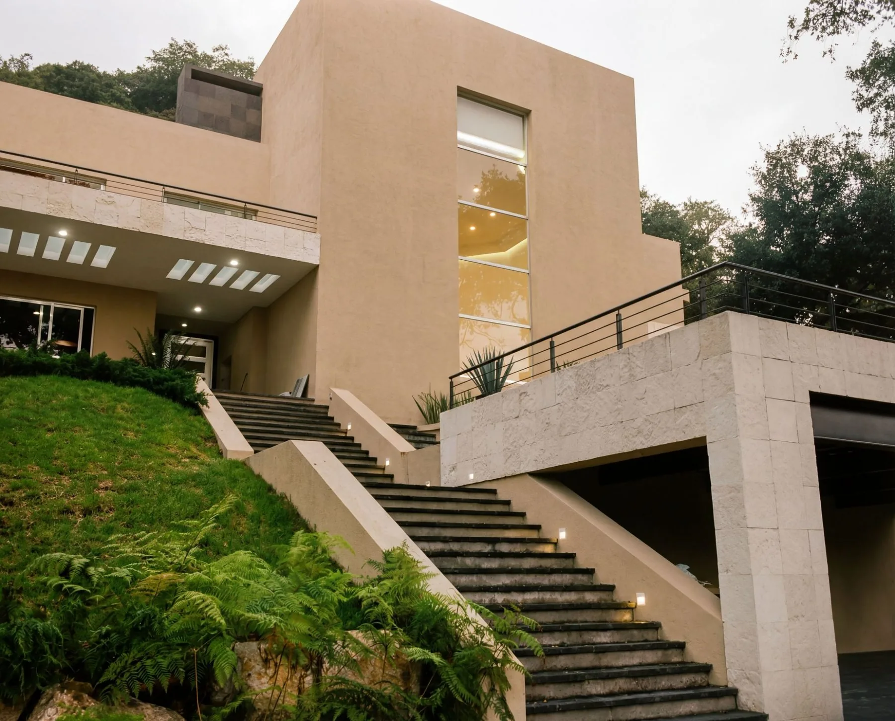 Residencia en terreno - ARQCEN