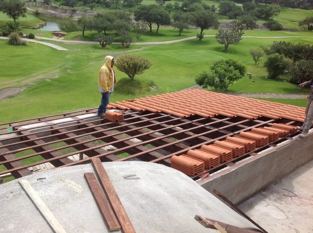 Instalación de teja - Casa Sevilla